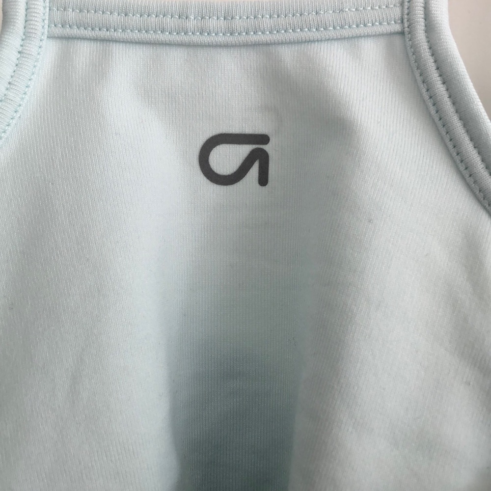 GapFit racer back workout top - Picture 4 of 10